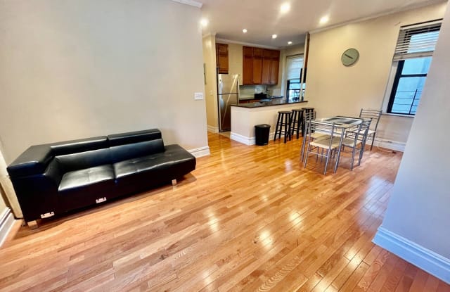 21-05 33rd St - 21-05 33rd Street, Queens, NY 11105