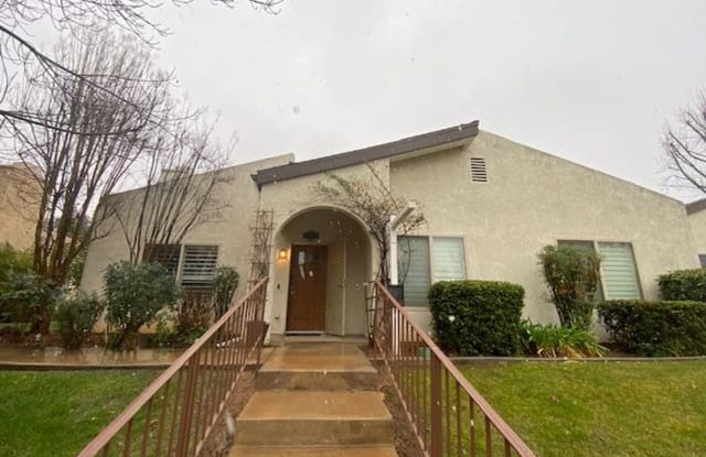 1032 Ardmore Circle - 1032 Ardmore Circle, Redlands, CA 92374 1032 Ardmore Circle - 1032 Ardmore Circle, Redlands, CA 92374