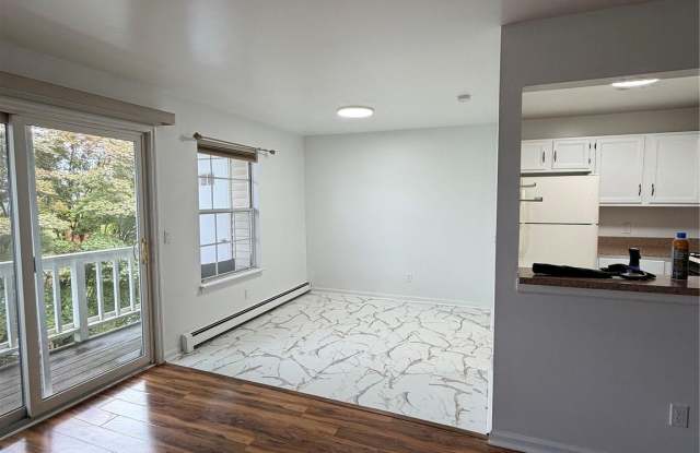 20 Lexington Hill Gallery 4