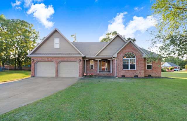 Spacious BRICK HOME in Goldsboro - 3 BR, 2 BA ~ 1634 sq ft photos photos