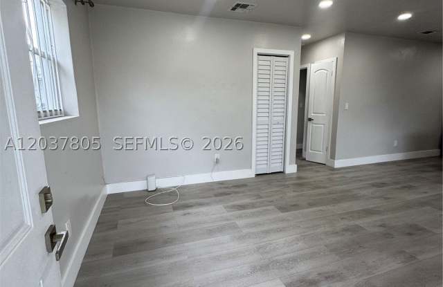 3000 NW 91st St photos photos