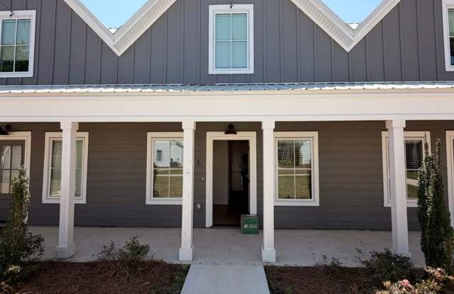2Bed/1.5Bath Available in The Cottage District! photos photos