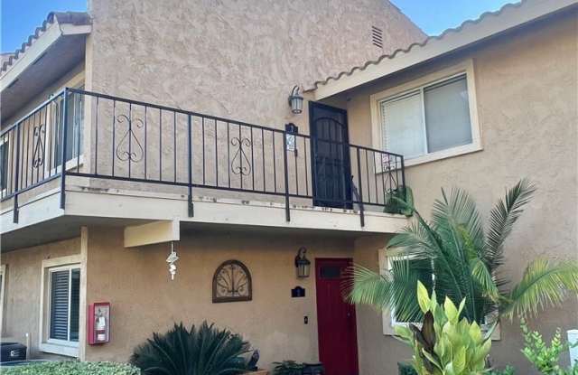 24319 Canyon Lake Drive North photos photos