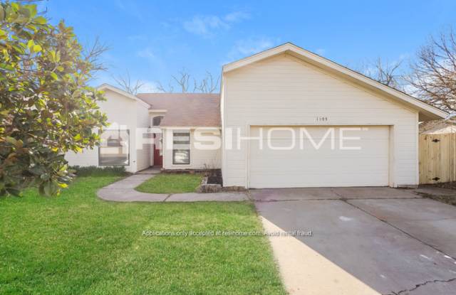 1105 Kelly Park Road photos photos