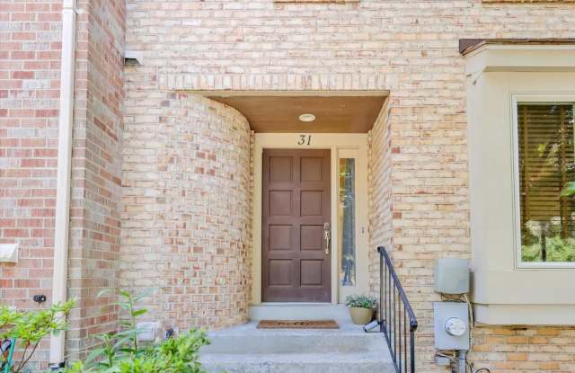31 VALERIAN CT Gallery 1