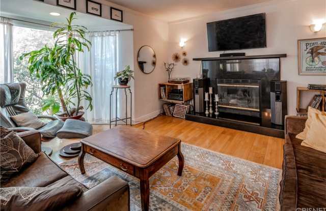 1332 Westerly Terrace Gallery 3