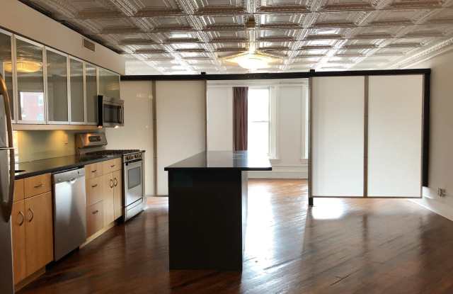 126 MARKET Street Gallery 2