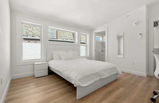 32 Munroe St photos photos