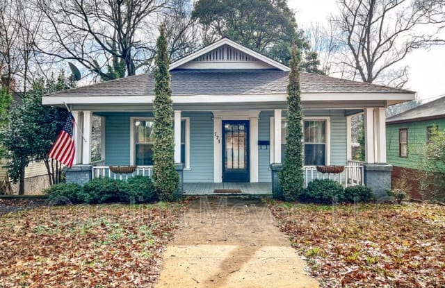 771 Maple Street photos photos