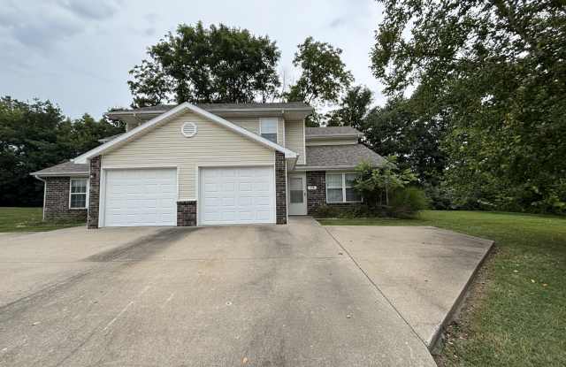 314 Burnside Drive - 1 photos photos