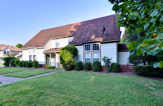 Nicely Updated Condo in Great Neighborhood photos photos
