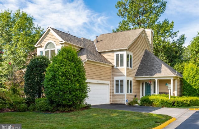 11200 PAVILION CLUB COURT - 11200 Pavilion Club Court, Reston, VA 20194