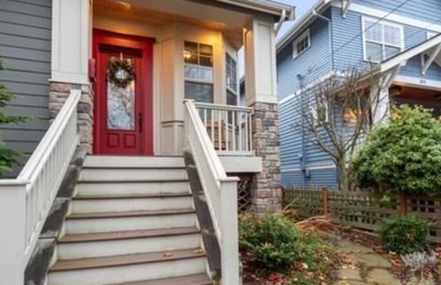 2611 9th Ave W - 2611 9th Avenue West, Seattle, WA 98119