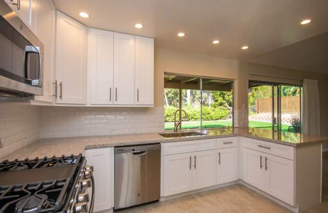Fully Remodeled 3BD/2BA in Carlsbad photos photos