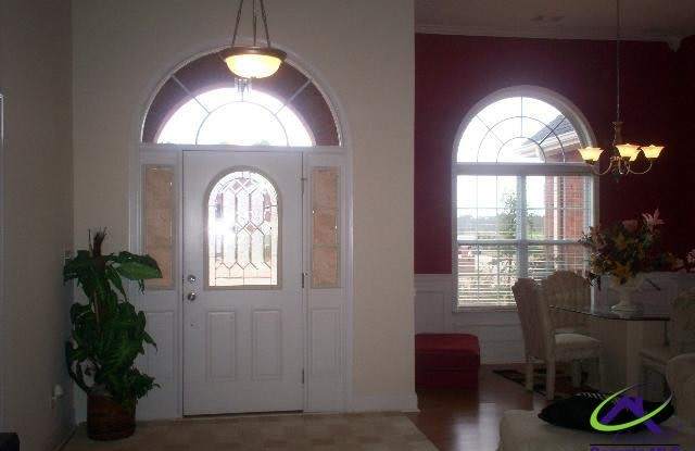 152 Dora Lane Gallery 2