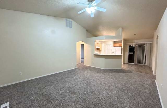 Stylish 4 Bedroom/2 Bathroom Home | $250 OFF FIRST MONTH'S RENT!! Gallery 3