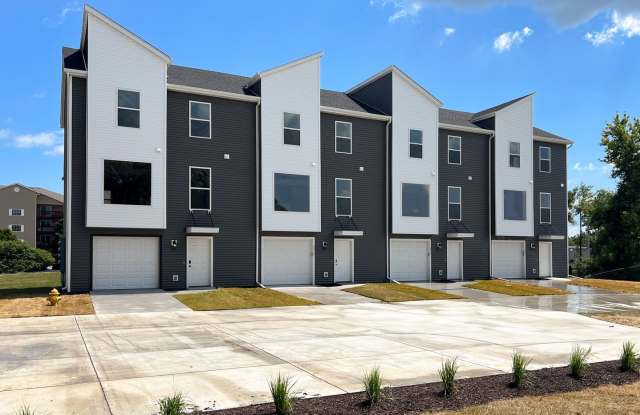 SIERRA TANGO CREEK RIDGE, LLC photos photos