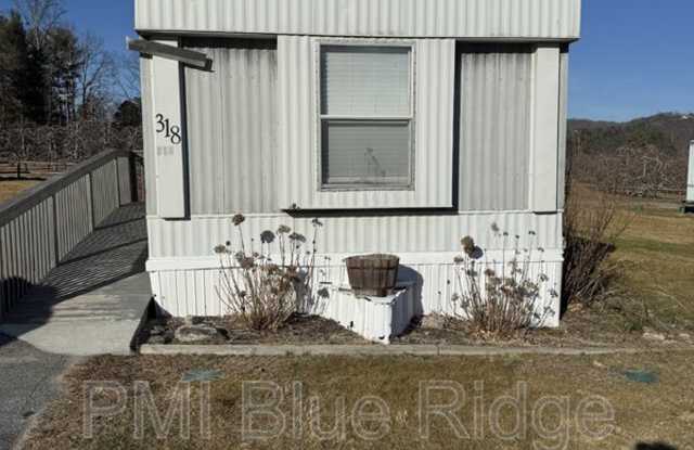 318 Friendly Circle photos photos