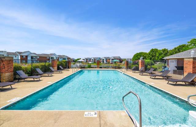 **2 bedroom 2 bath $1199/mo***Evansville, IN*** Pet Friendly**Vaulted Ceilings photos photos **2 bedroom 2 bath $1199/mo***Evansville, IN*** Pet Friendly**Vaulted Ceilings photos photos
