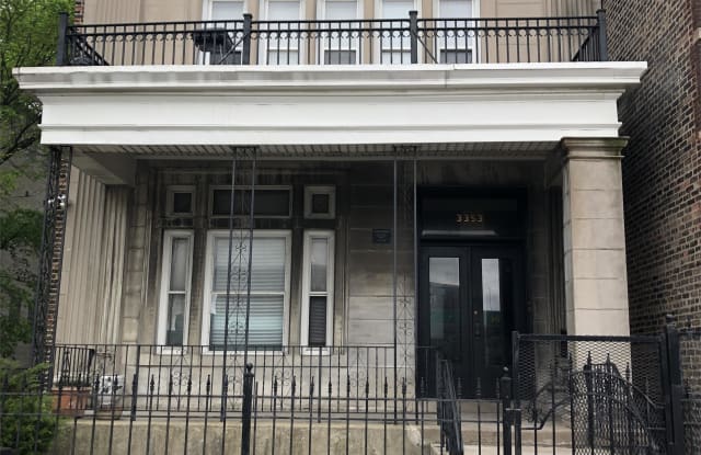 3353 W Warren Blvd - 1st Flr Front - 3353 West Warren Boulevard, Chicago, IL 60624