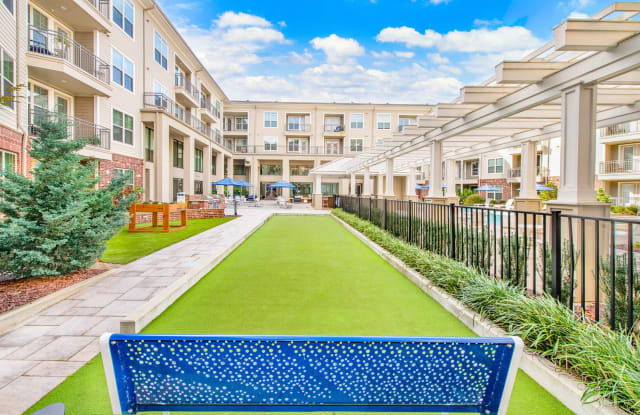 Overture Crabtree Age 55+ Apartment Homes Gallery 3