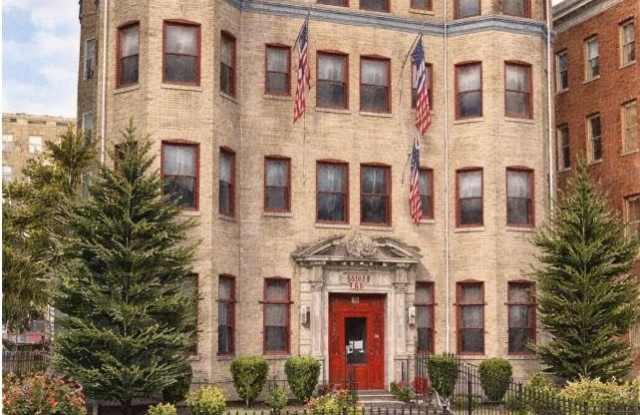 1419 COLUMBIA Road NW photos photos