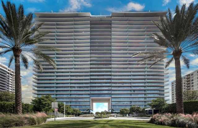 10201 Collins Ave photos photos