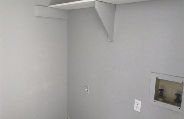 3152 Dove Ct. Gallery 4