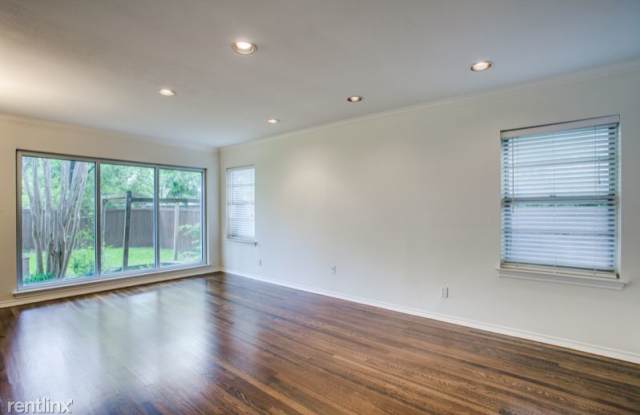 8939 Lockhaven Dr Gallery 3
