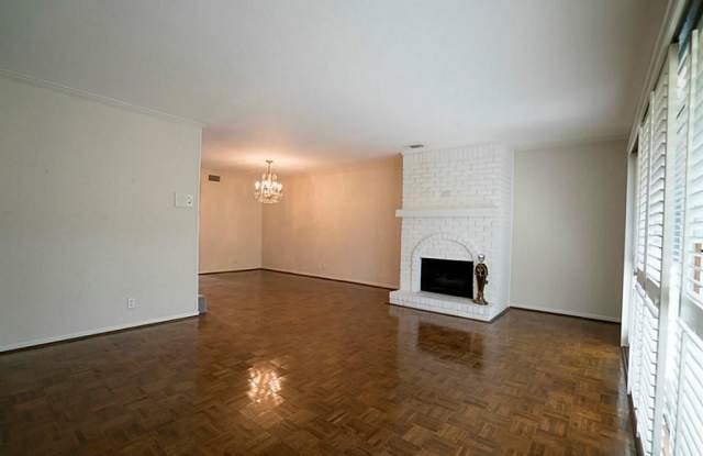 6328 Briar Rose Drive Gallery 4