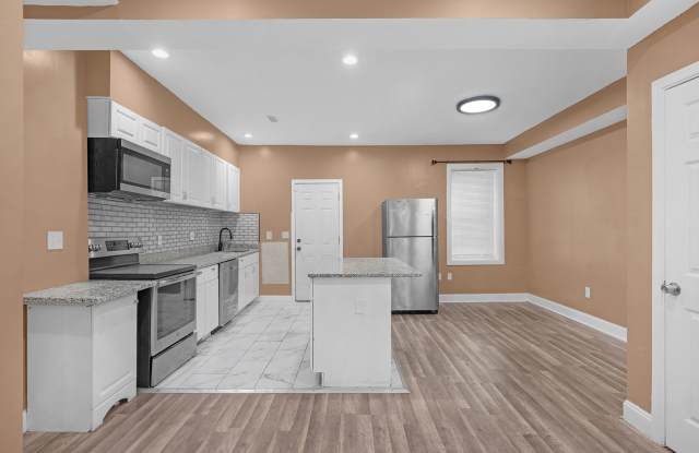 3 bedroom 1.5 bathroom in Central Park Heights - Poor Credit Considered photos photos 3 bedroom 1.5 bathroom in Central Park Heights - Poor Credit Considered photos photos