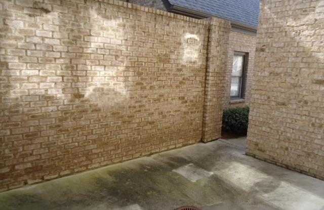 Townhome for Rent in Hoover, AL - Available to View with 48 Hour Notice!!! Gallery 4