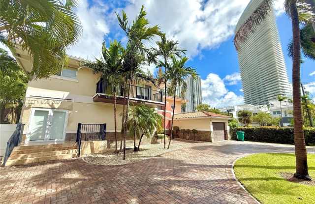 211 189th Ter photos photos