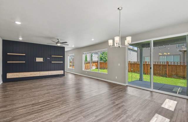 Modern 4 Bedroom House in Timnath Gallery 4