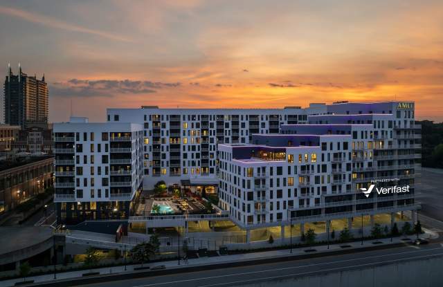 AMLI Atlantic Station photos photos