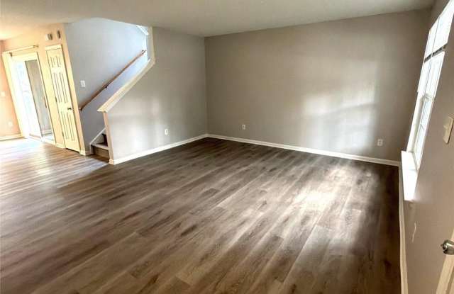 6835 Trimbach Way Gallery 2