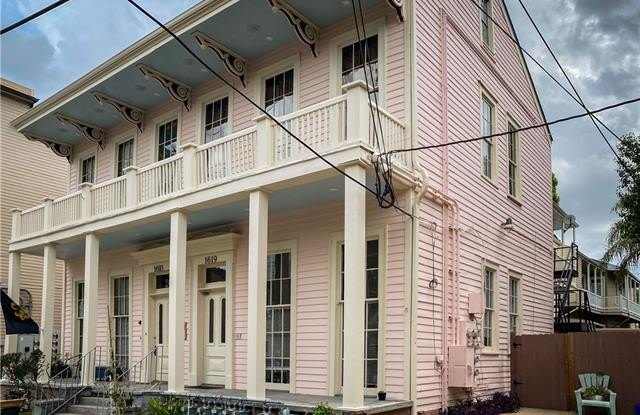 1619 FIRST Street Gallery 2