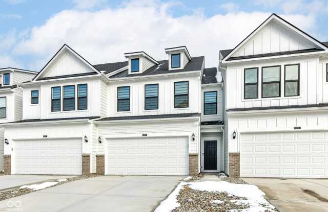 3279 Haflinger Drive - 3279 Haflinger Drive, Zionsville, IN 46077