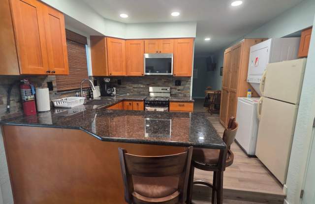 1 Bedroom, 1 Bathroom Apartment – Twain Harte, CA – $1,850/Month (All Utilities Included) Gallery 3