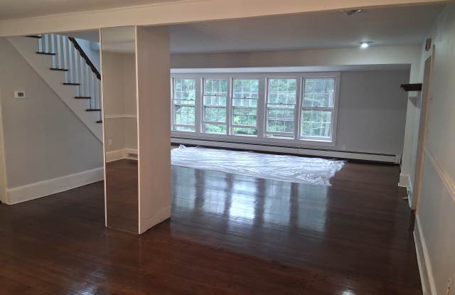 1286 Long Ridge Rd Gallery 4