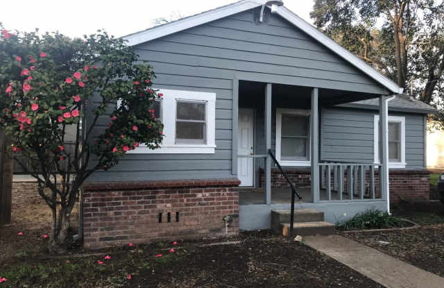 632 W 7th St - 632 West 7th Street, Chico, CA 95928