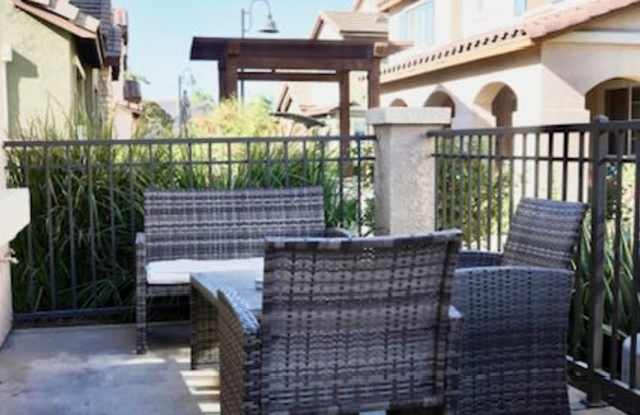 15625 Lasselle St photos photos