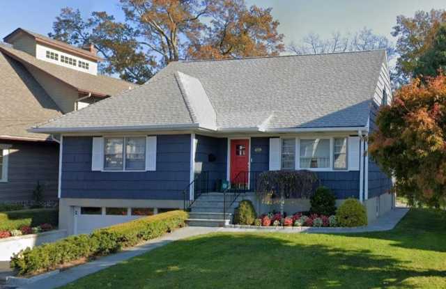 419 Beach Avenue photos photos