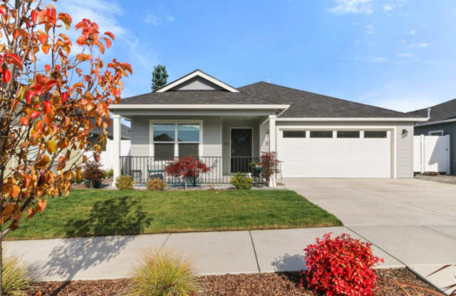 Unfurnished Rental in desirable SW Medford; Ready Now! photos photos