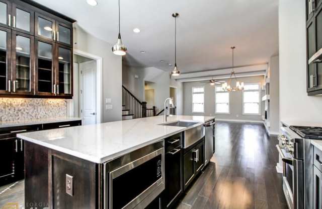 821 Canterbury Overlook - 821 Canterbury Overlook, Atlanta, GA 30324