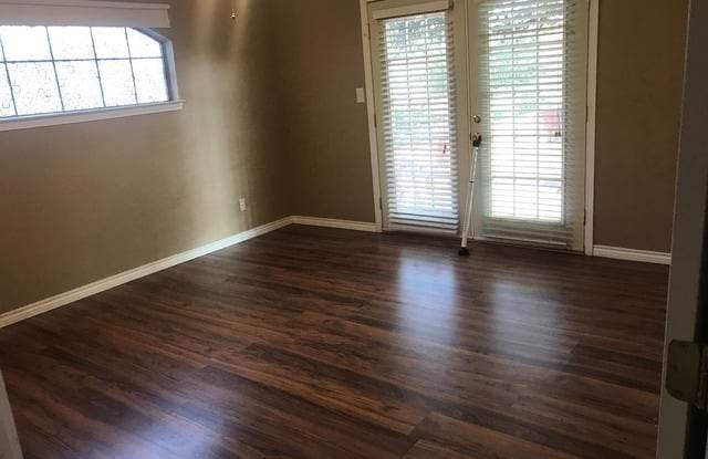 250 COUNTY ROAD 575 Gallery 2