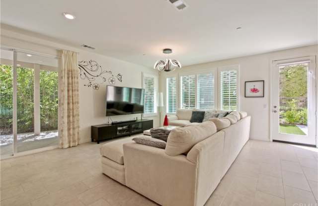 21118 Blossom Way Gallery 3