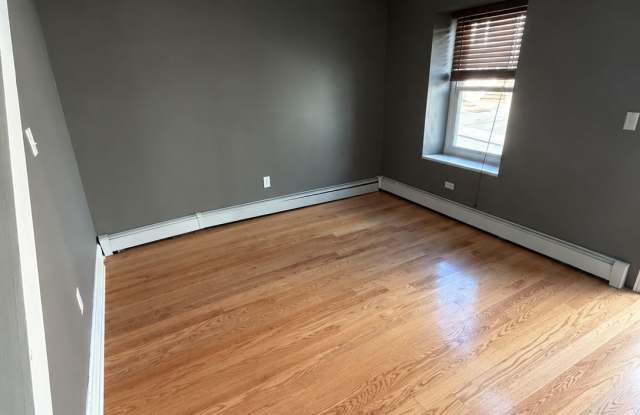 4714 Fowler Street - 1 Gallery 1