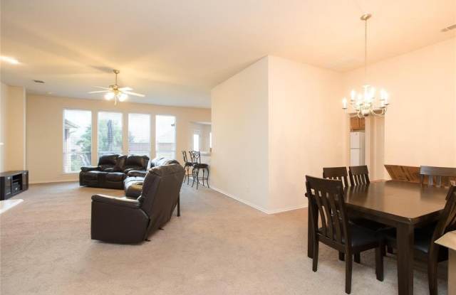 12645 Lillybrook Lane Gallery 4