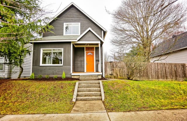 919 N Ainsworth St, Tacoma 98403 - 919 North Ainsworth Avenue, Tacoma, WA 98403